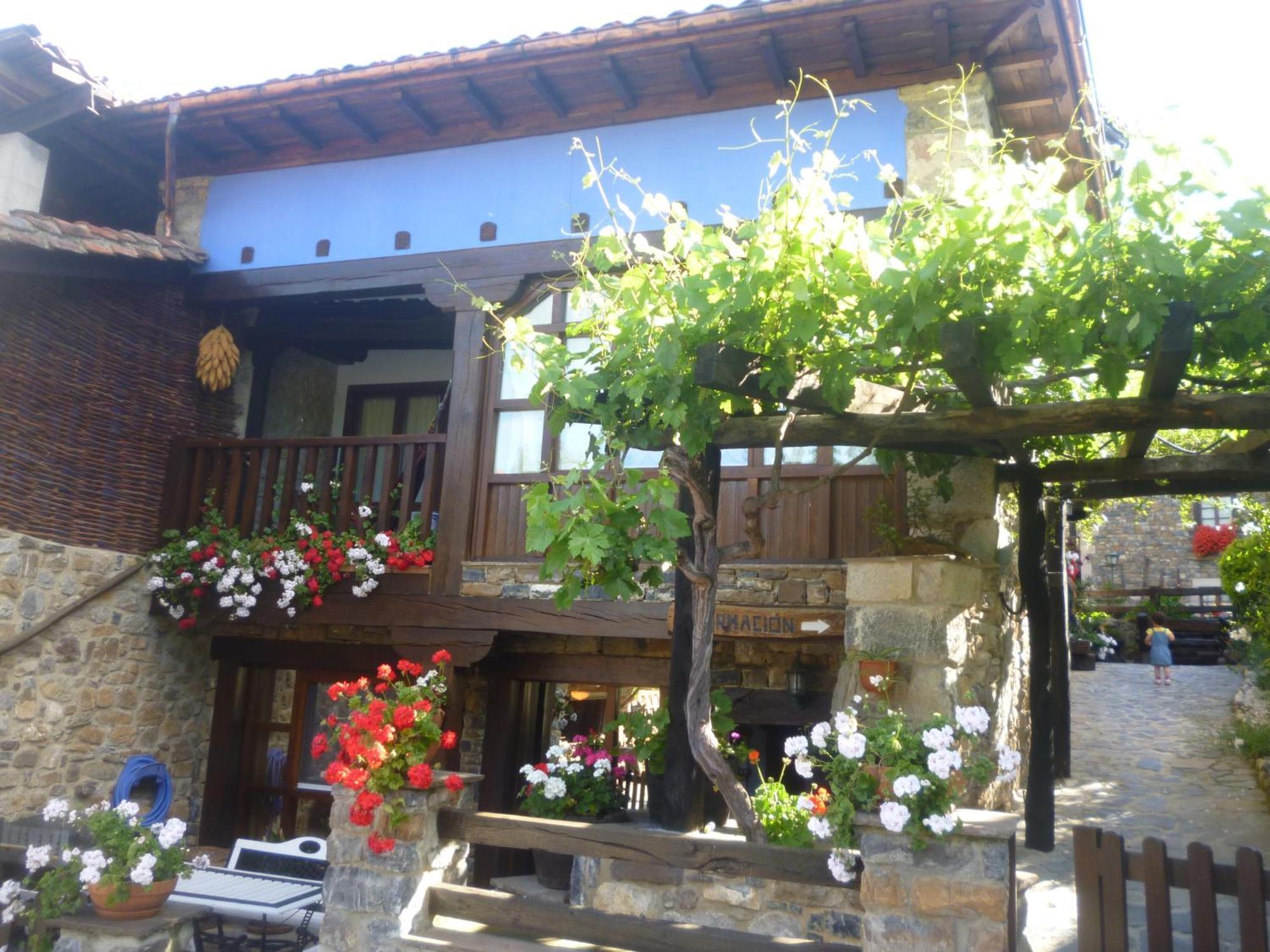Apartamentos Samelar Camaleno Luaran gambar
